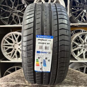 255/40 R18 99Y Triangle EffeXSport Yazlık Lastik 2024 Üretim